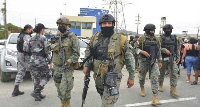 Ecuador declares state of emergency over crime wave_40.1