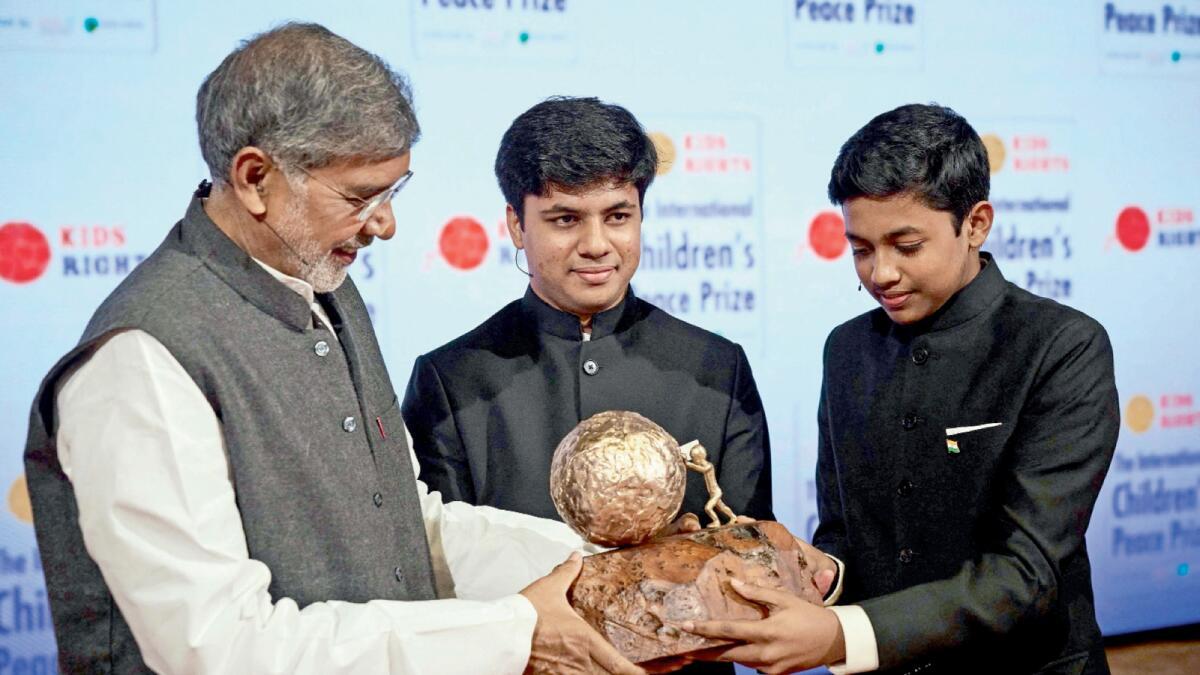 Teenage Indian brothers win Children's Peace Prize for waste project_40.1