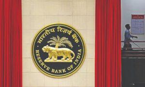 RBI raises higher cap on promoter stake in private banks at 26%_4.1