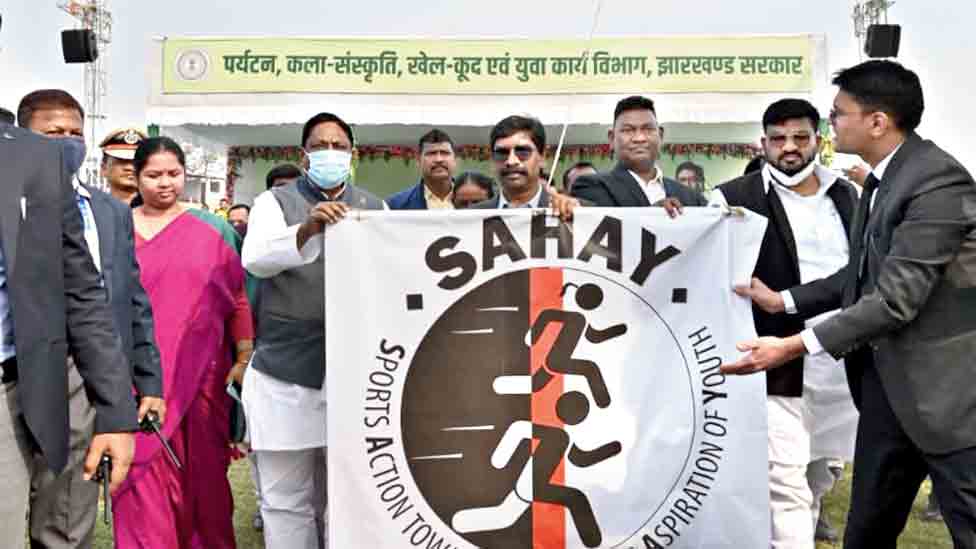 SAHAY : Jharkhand CM launched SAHAY scheme for maoist-hit areas_40.1