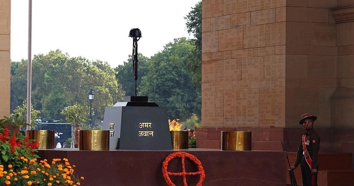 GoI merges eternal flame of Amar Jawan Jyoti with National War Memorial flame_50.1