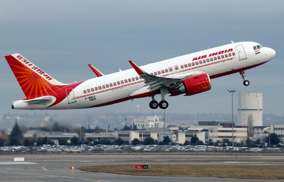 Tata Group Choose Sbi, Bob And Hdfc Bank To Finance Air India'S Old Debt_40.1