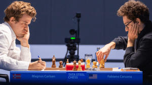 Tata Steel Chess 2022: Magnus Carlsen beats Fabiano Caruana_4.1