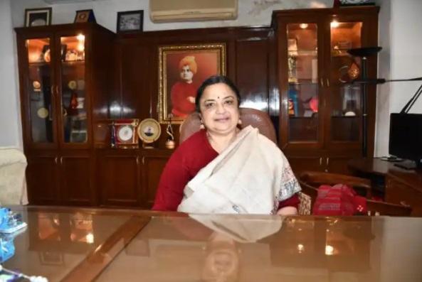 Santishree Dhulipudi Pandit Named As First Woman Vice Chancellor Of Jnu_40.1