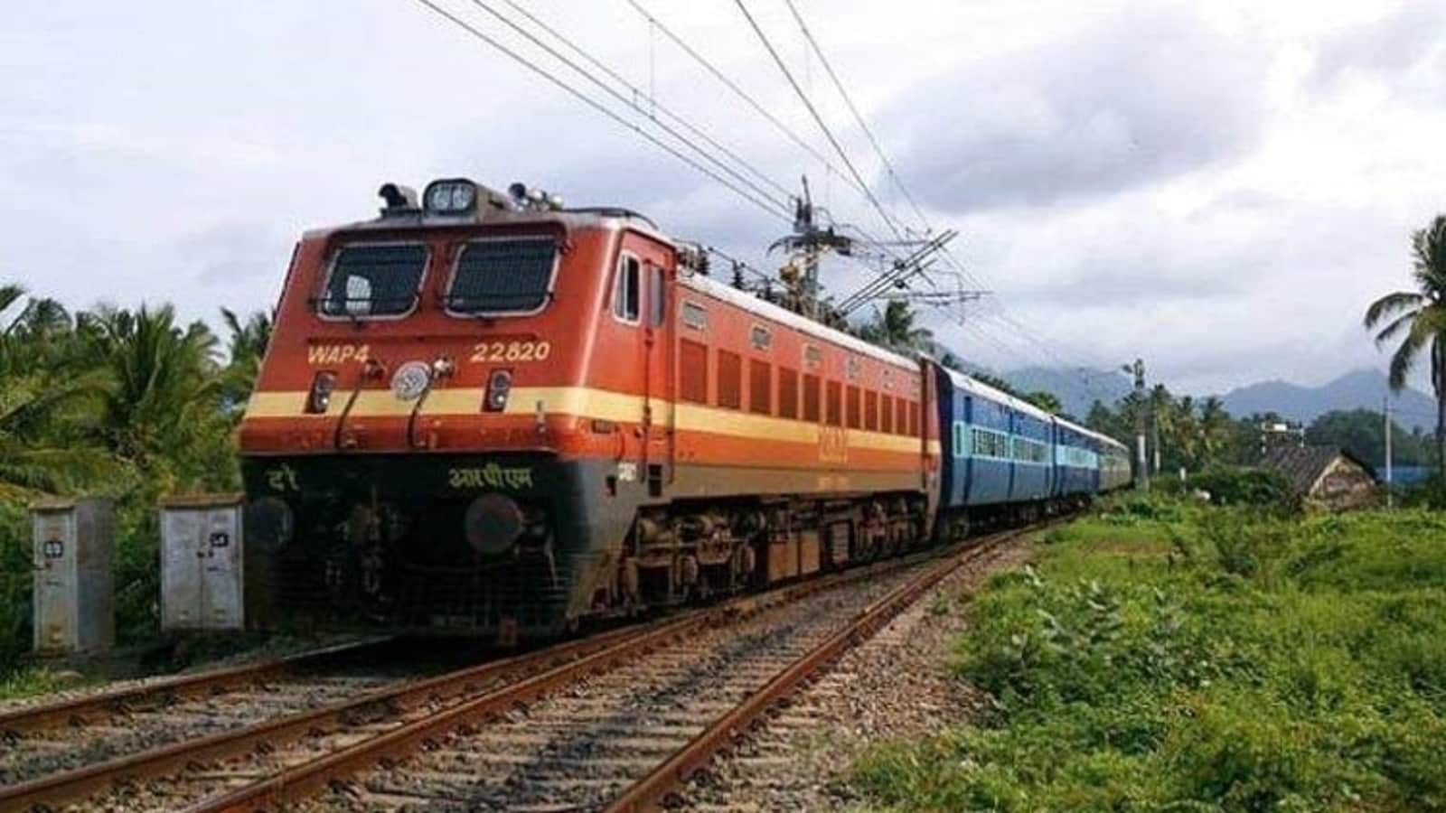 KAVACH: 2000 km network to be brought by Indian Railways under 'KAVACH' in  2022-23