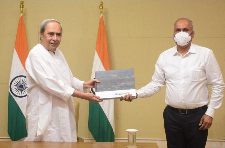 Naveen Patnaik released 2 books "The Magic of Mangalajodi" & "My Research Works on Sikh History and Philosophy"_40.1