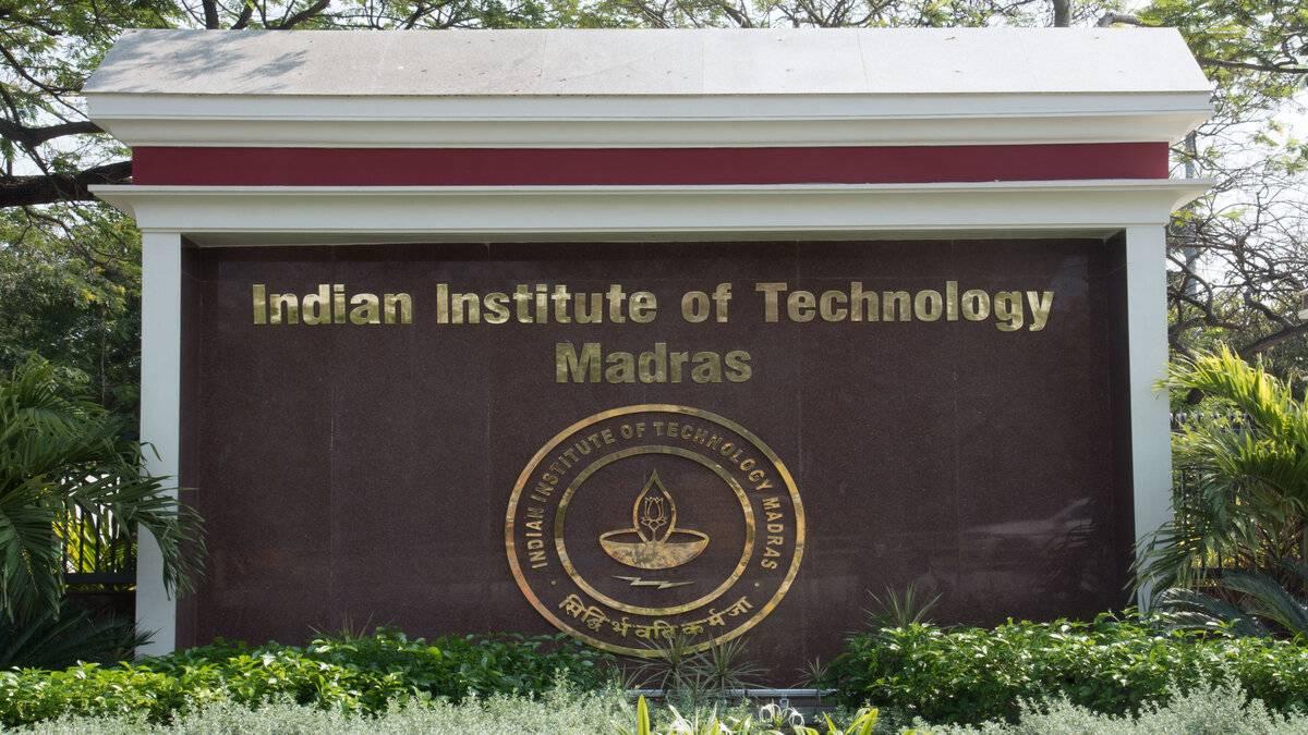 IIT Madras creates robots to clean septic tanks without human_30.1