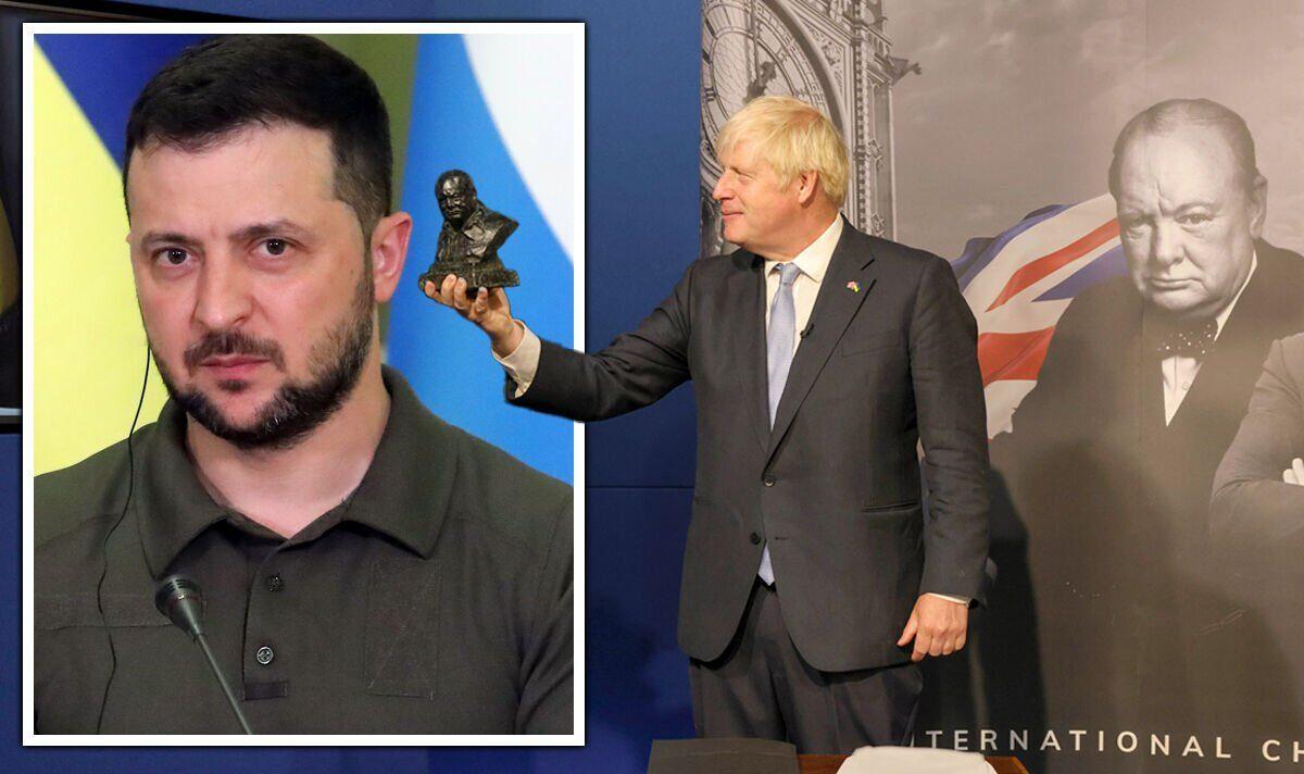 Boris Johnson gives Churchill Leadership Award to Ukraine's Zelenskyy_40.1