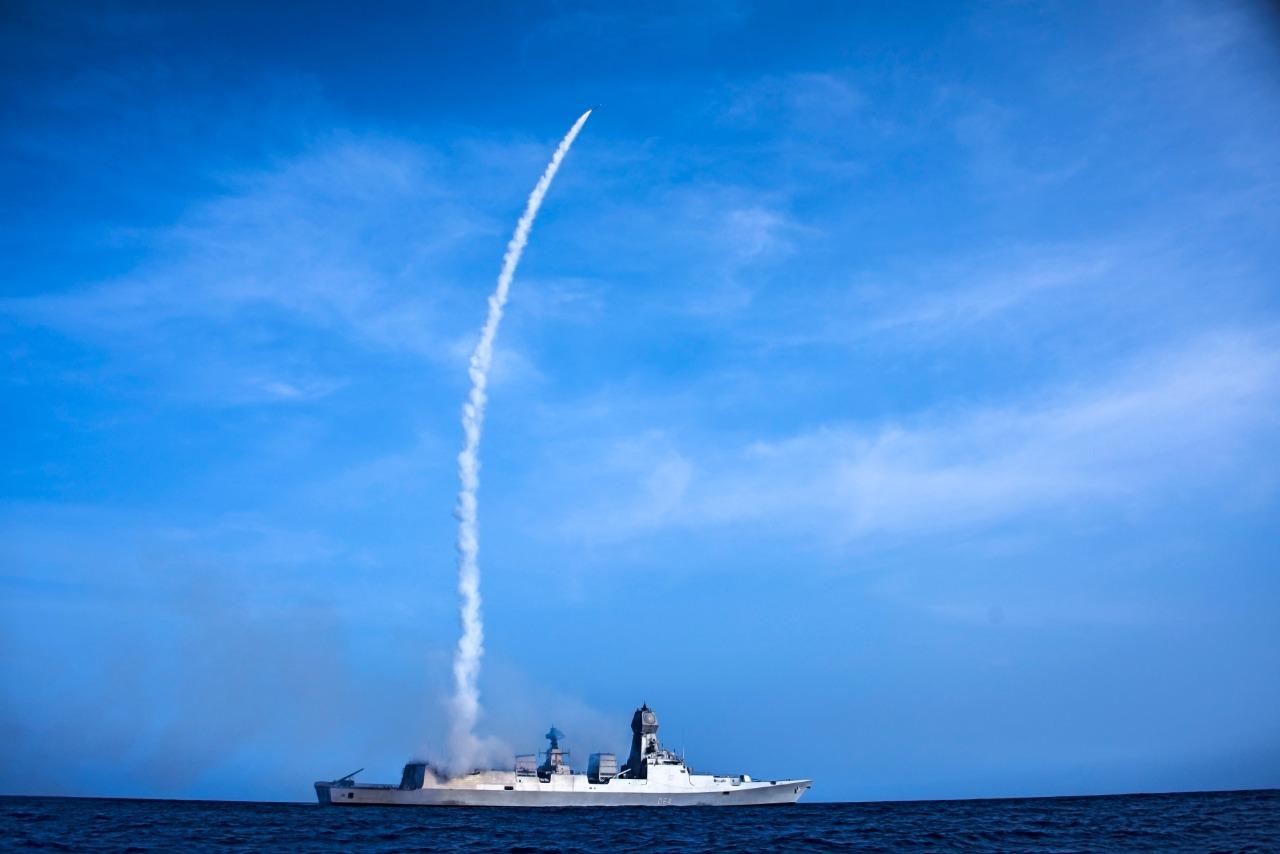 DRDO And Indian Navy Test Indigenous VL-SRSAM Missile_40.1