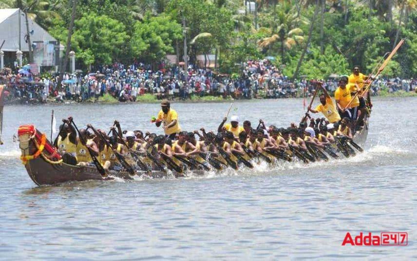 Mahadevikadu Kattil Thekkethil chundan wins Nehru Trophy Boat Race