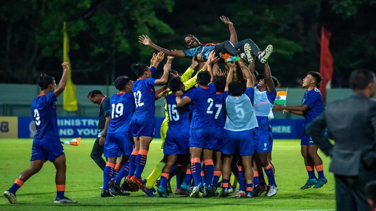 India beats Nepal with 4-0 in the SAFF U-17 Championship Title finals_40.1