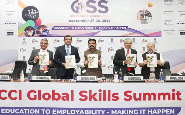 Education Minister Dharmendra Pradhan inaugurates 13th FICCI Global Skills Summit 2022_50.1