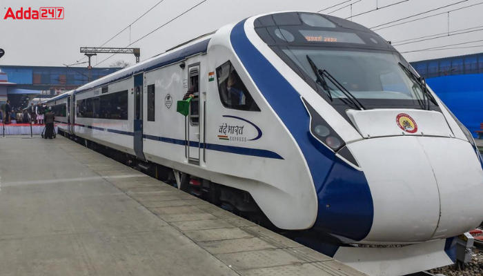 PM Modi flagged off first 'Vande Bharat' train in South India_40.1