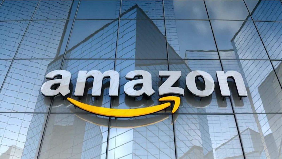 Jeff Bezos Amazon Company Becomes the First Company in History to Lose $1 trillion Market Cap_40.1