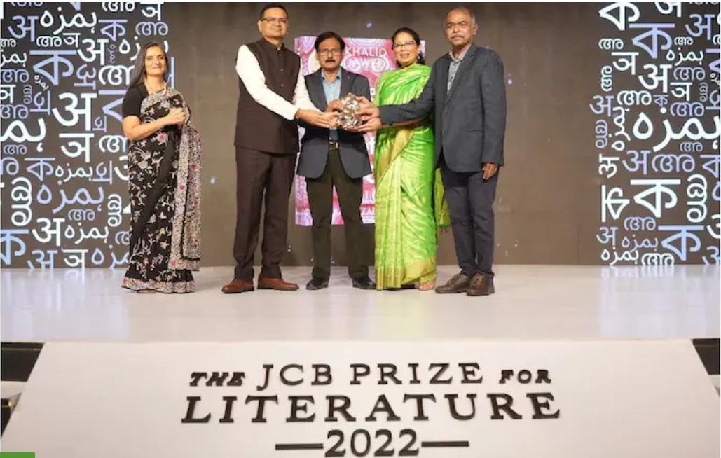 Khalid Jawed's wins the 2022 JCB Prize for Literature_30.1