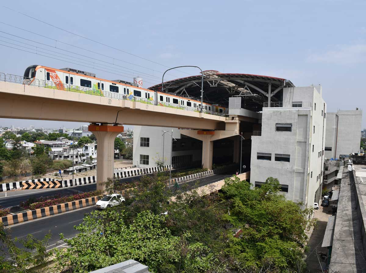 Nagpur Metro successfully creates record for constructing world's longest double-decker viaduct_50.1