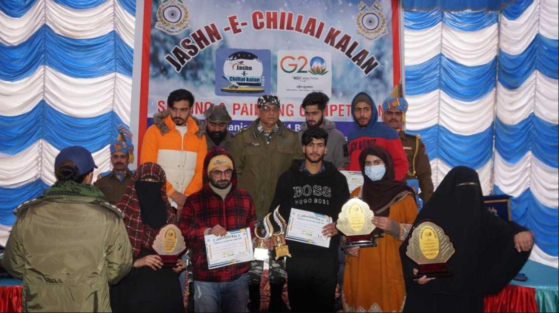 CRPF celebrated Jashn-e-Chillai-Kalan' with students in Srinagar_40.1