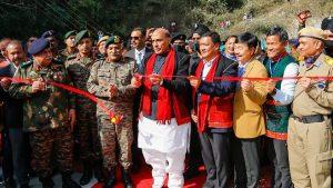 Defence Minister Rajnath Singh inaugurates Siyom bridge in Arunachal Pradesh_4.1