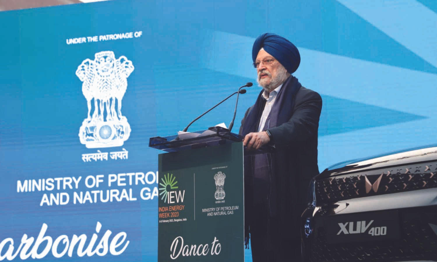 Petrol blended with 20% ethanol from April 1, says Hardeep Singh Puri_40.1