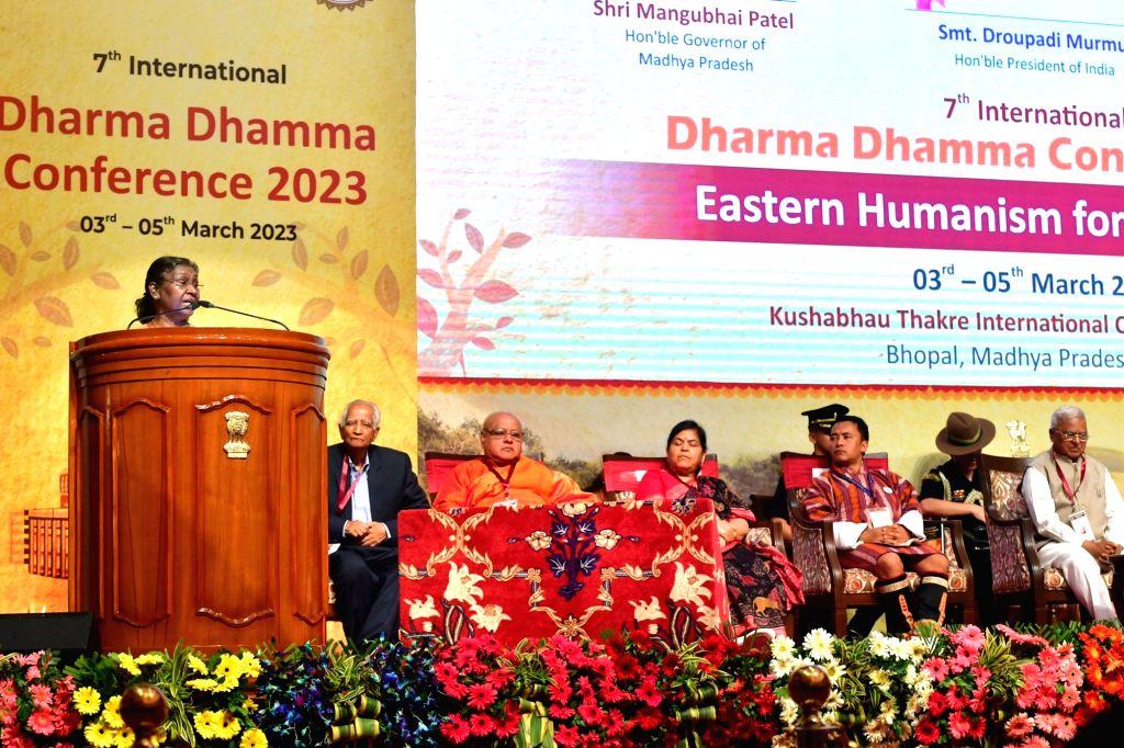 President Murmu inaugurates 7th International Dharma Dhamma Conference_40.1