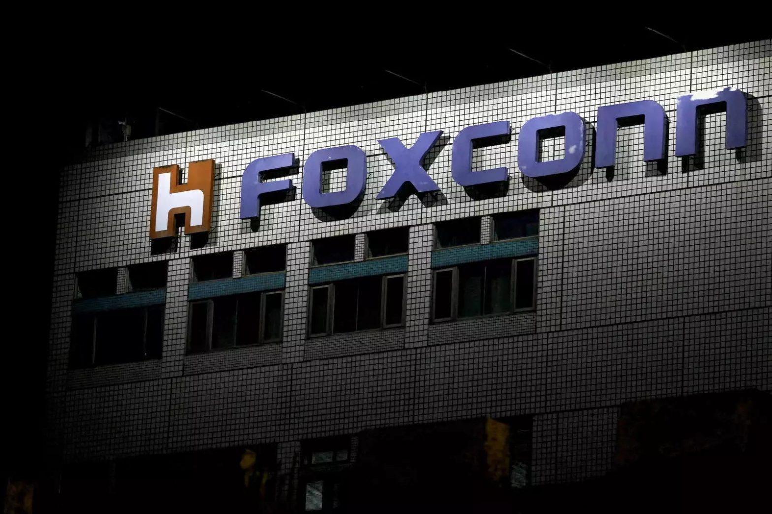 Foxconn to invest nearly 1 billion USD in Bengaluru