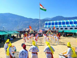 Army installed J&K's steep Doda district's tallest iconic national flag_4.1