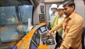 कोलकाता मेट्रो बनी नदी के नीचे चलने वाली भारत की पहली मेट्रो ट्रेन |_3.1
