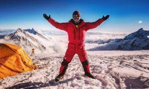 Fit India Champion Arjun Vajpai Summits Mt. Annapurna_4.1
