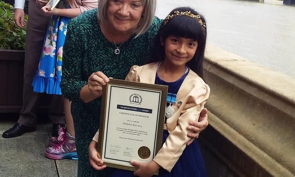Indian-origin 7-year-old schoolgirl wins UK PM's Points of Light award_50.1