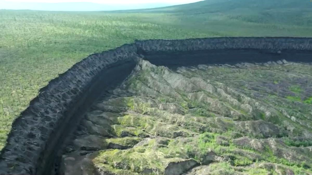 The Batagaika crater, the world's largest permafrost crater_50.1
