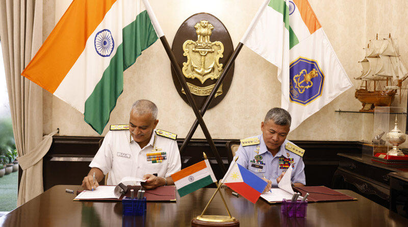 Naval Chiefs of India and Philippines Sign SOP for White Shipping Information Exchange_50.1