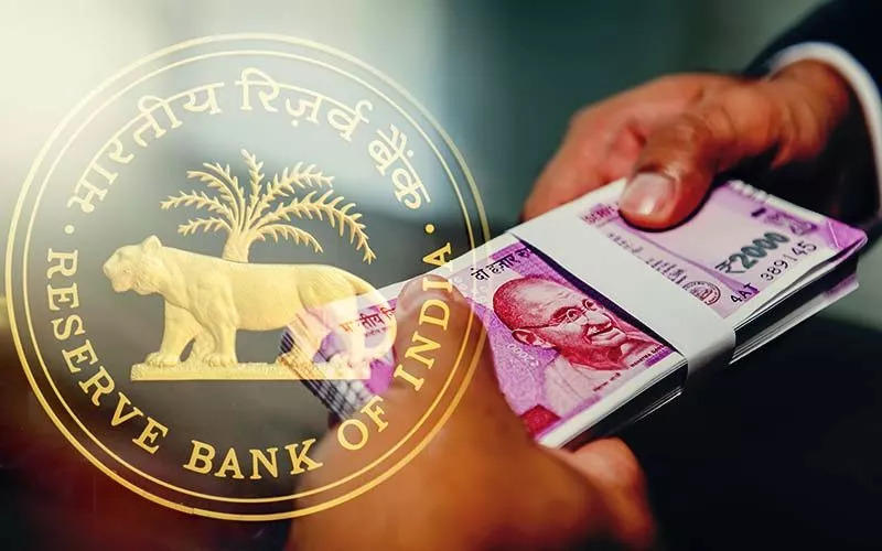 RBI allows pre-sanctioned credit lines through UPI