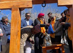 दिवंगत सीडीएस बिपिन रावत के सम्मान में नेपाल के श्री मुक्तिनाथ मंदिर में लगाई गई घंटी |_3.1