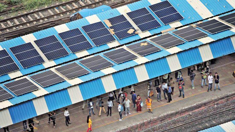 भारतीय रेलवे 2030 तक नेट जीरो कार्बन उत्सर्जक बन जाएगा |_20.1