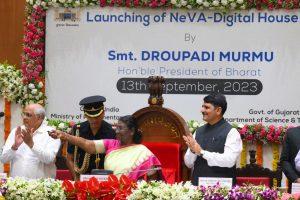 राष्ट्रपति द्रौपदी मुर्मू ने सार्वभौमिक स्वास्थ्य कवरेज के लिए किया आयुष्मान भाव अभियान का शुभारंभ