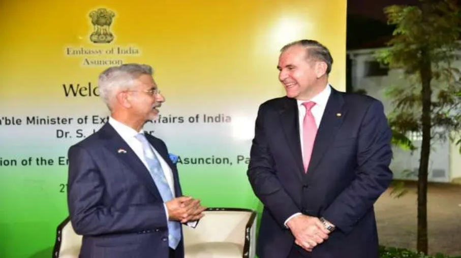 S. Jaishankar Unveils Bust of Mahatma Gandhi in Paraguay