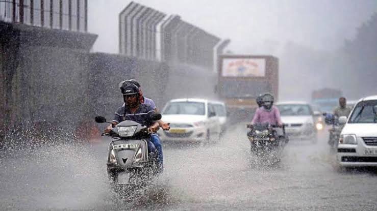 Monsoon Season in Idia