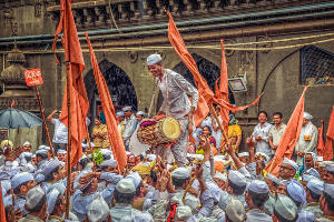 Warkari community celebrated Palkhi festival in Maharashtra