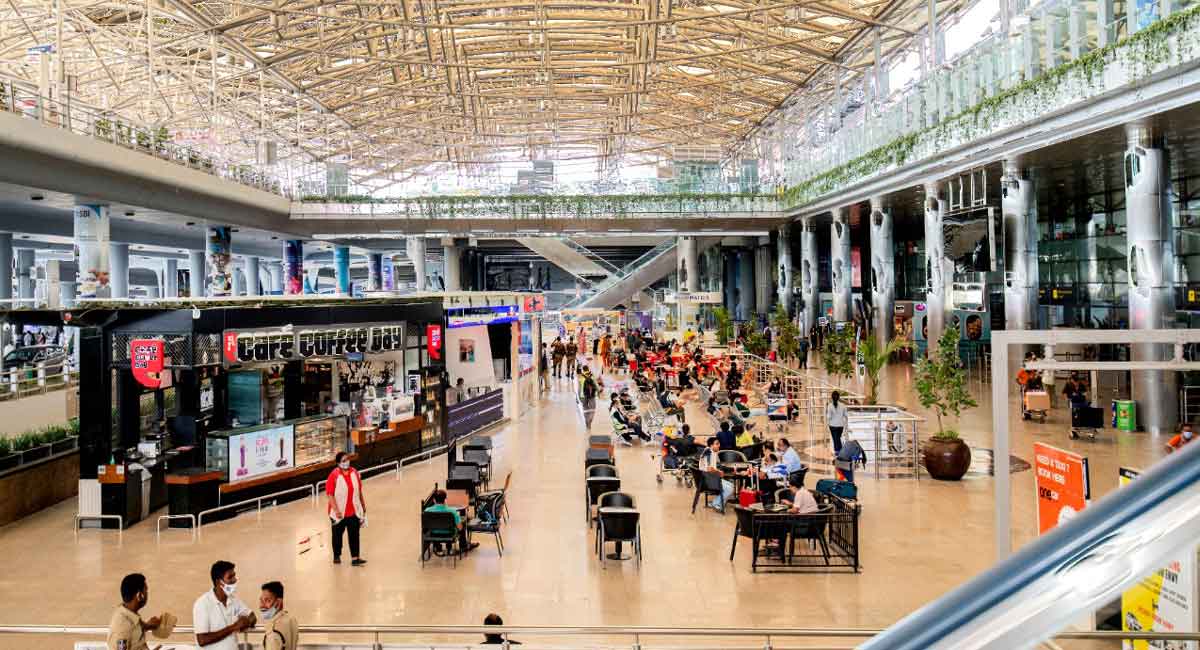 Migration-Help-Desk-opened-at-Hyderabad-airport