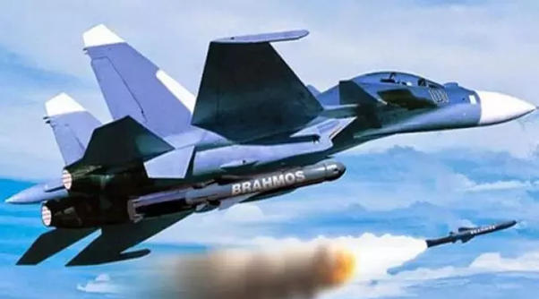 Sukhoi-30 MKI Equipped with the BrahMos Missile